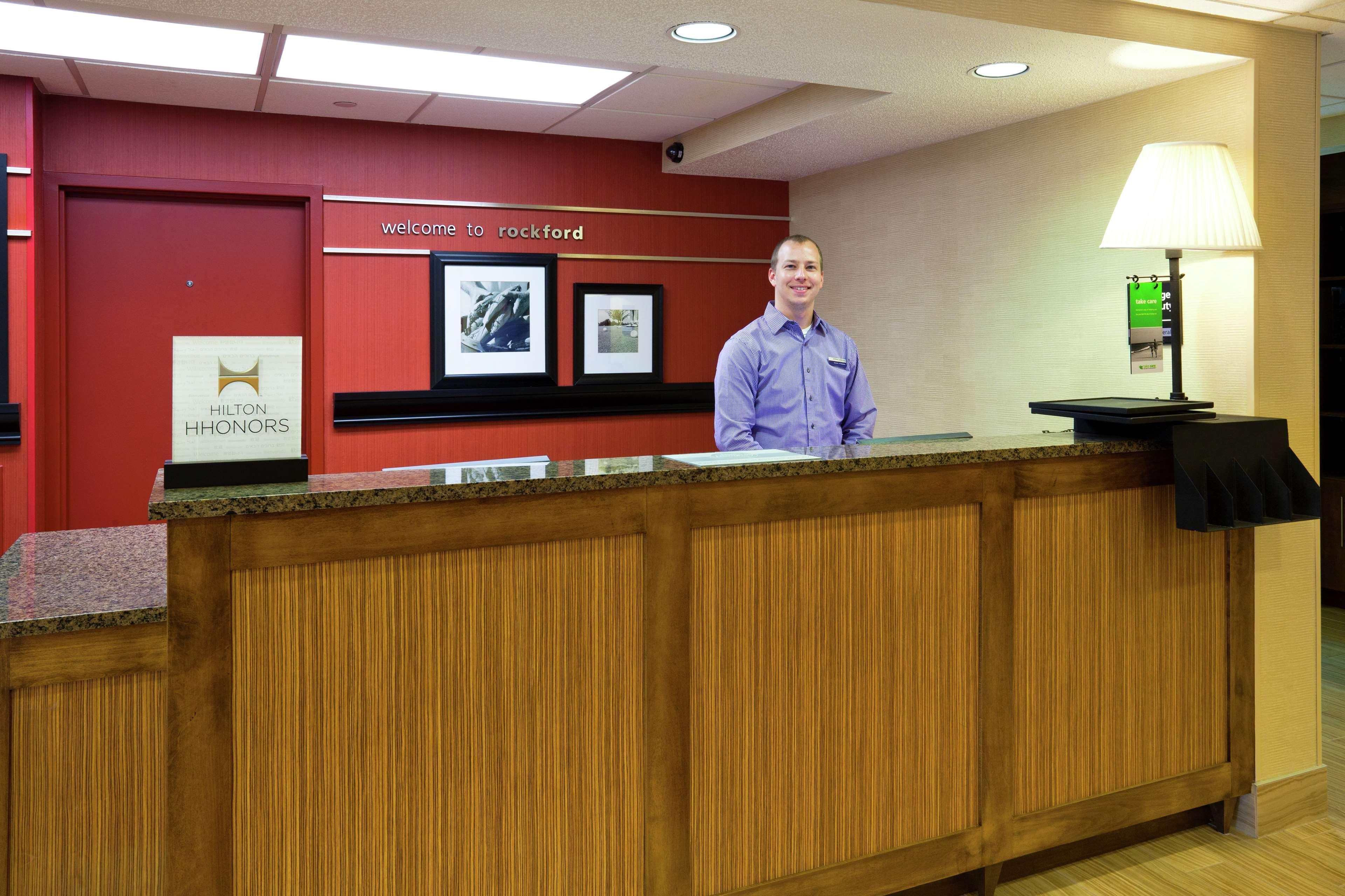 Hampton Inn Rockford Exteriör bild