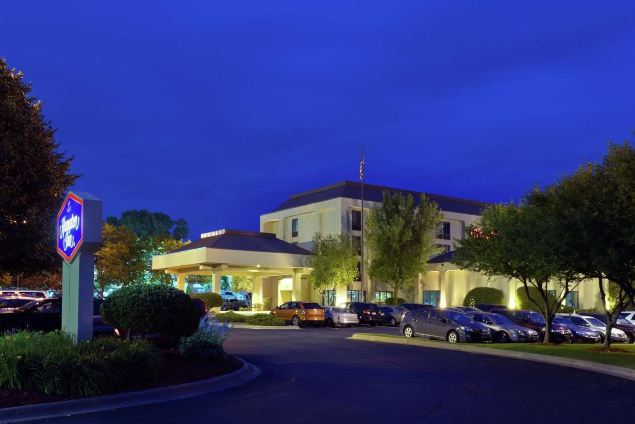 Hampton Inn Rockford Exteriör bild