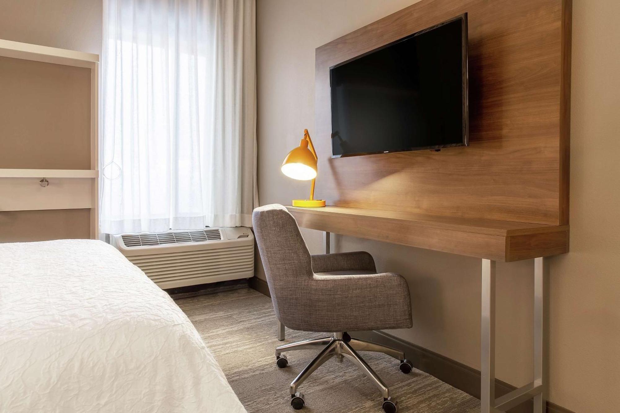 Hampton Inn Rockford Exteriör bild