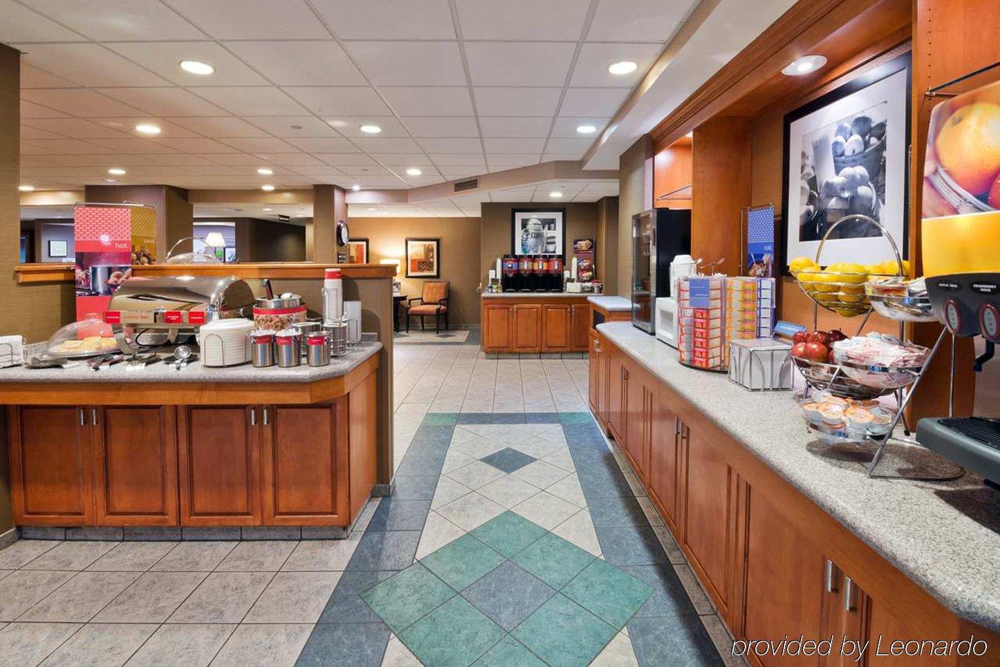 Hampton Inn Rockford Exteriör bild